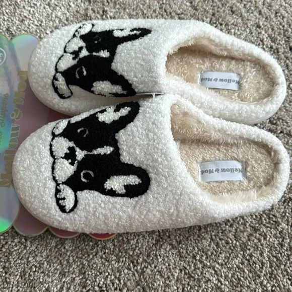 NWT MELLOW & MOD FRENCH BULLDOG SHEARLING SLIPPERS - Picture 3 of 4